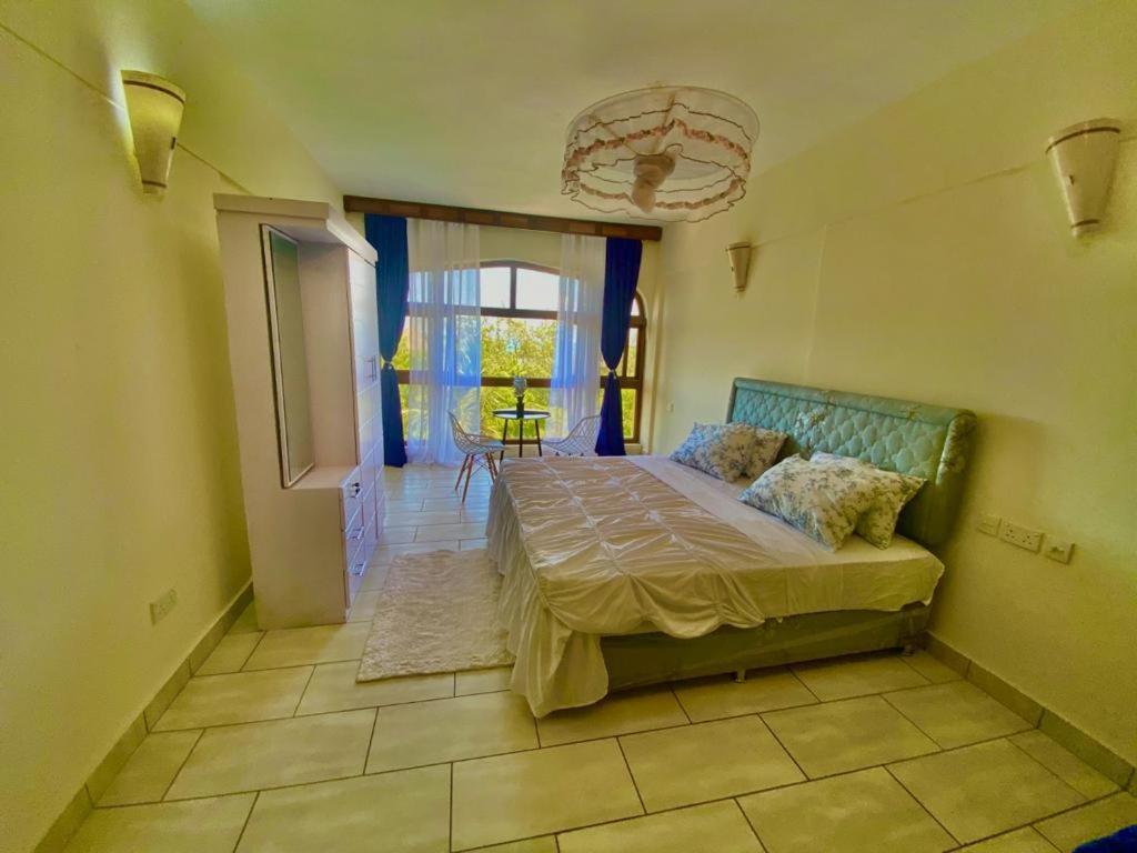 Beachfront Bliss Villa Diani Beach Exterior foto